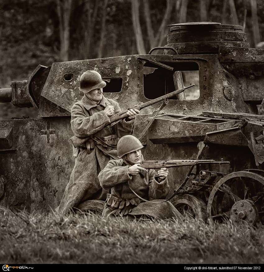 Soldiers In Battle