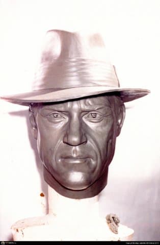 Бюст Высоцкого в роли Жиглова