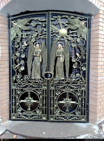 Ворота часовни  в Свято-Покровском , село Боевое под Мариуполем.