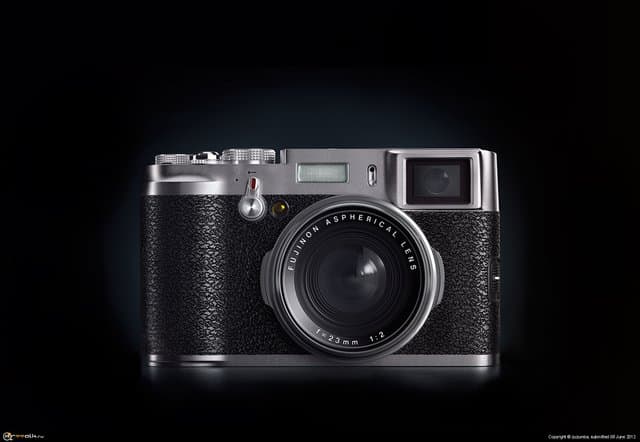 Fujifilm X100
