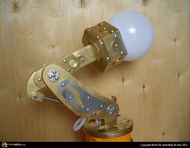 лампа потолочная