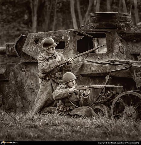 Soldiers In Battle