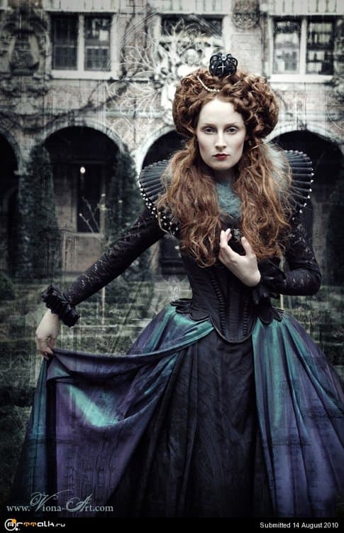 the-queen-1.thumb.jpg.6516a85455439db53bfd8481080bf613.jpg