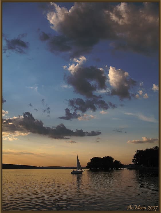 Парус одинокий